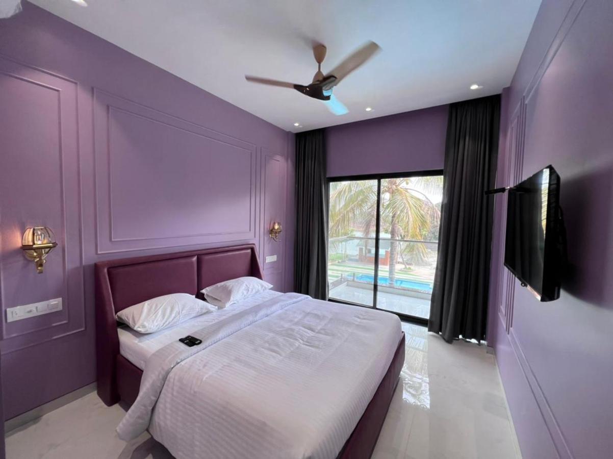 Paramount Riverfront Resort & Spa, Карджат Екстериор снимка